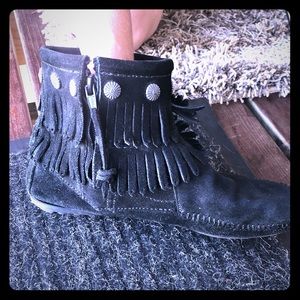 Minnetonka Moccasins